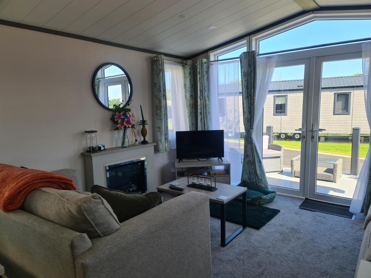 Mawgan Pads Padstow Apartment Exterior photo